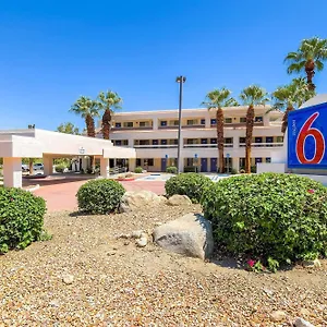 Hotel 6-palm Springs, Ca - Downtown, Palm Springs