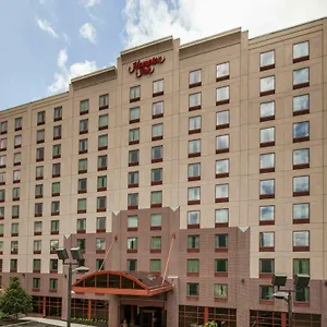hampton-inn-new-york-laguardia-airport.us-newyorkcity.com/